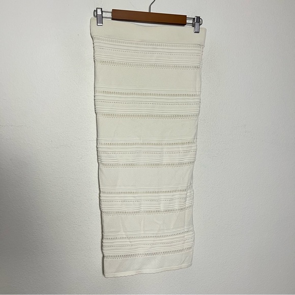 Torn by Ronny Kobo Pointelle Knit Bodycon Pencil Midi Skirt Ivory Size Medium - Picture 3 of 8